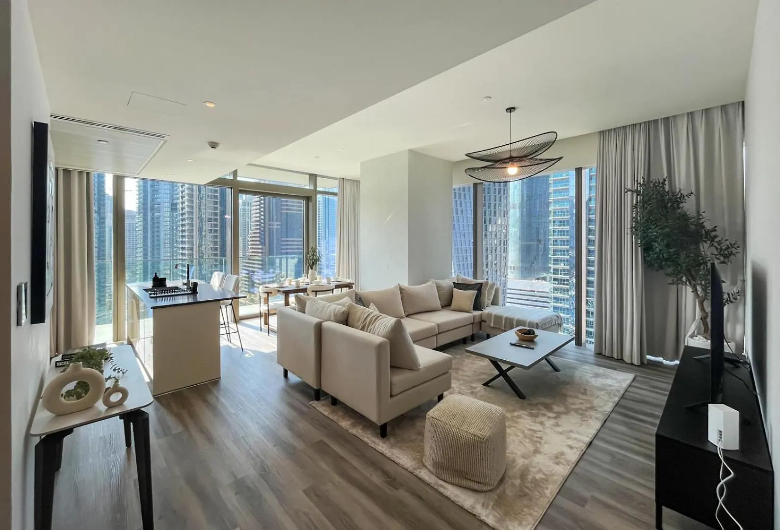 Livbnb - 2Br Apartment With Breathtaking Marina View Dubai