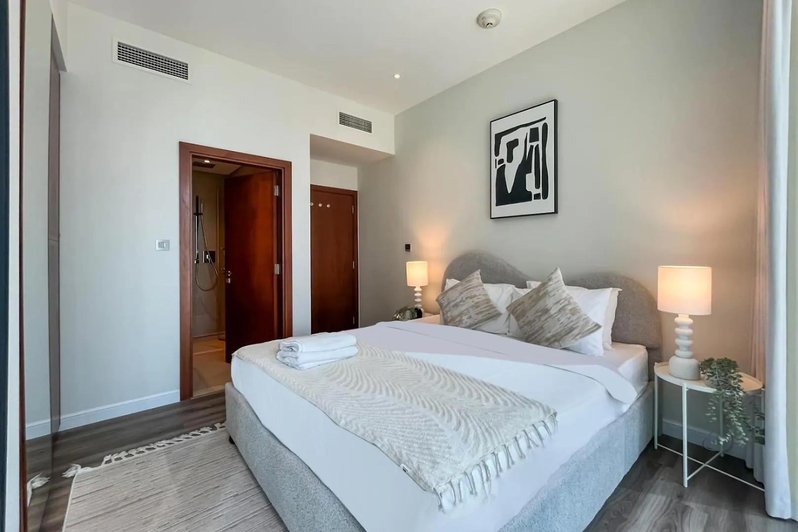 Livbnb - 2Br Apartment With Breathtaking Marina View Dubai United Arab Emirates