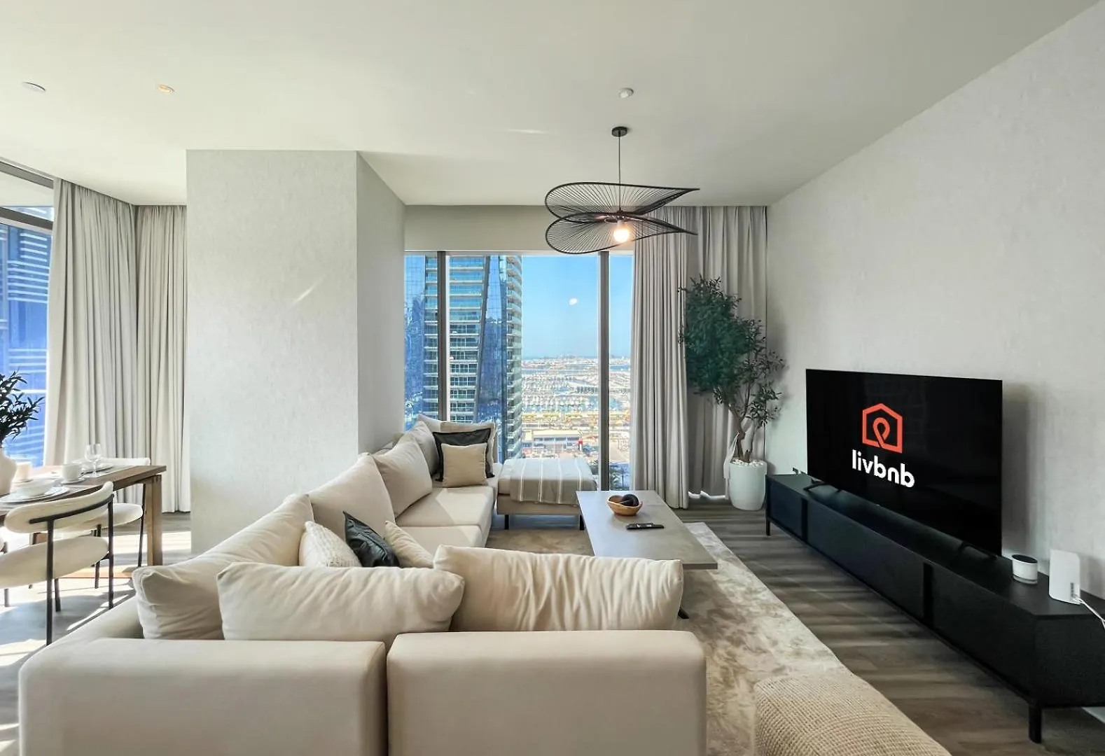 Livbnb - 2Br Apartment With Breathtaking Marina View Dubai