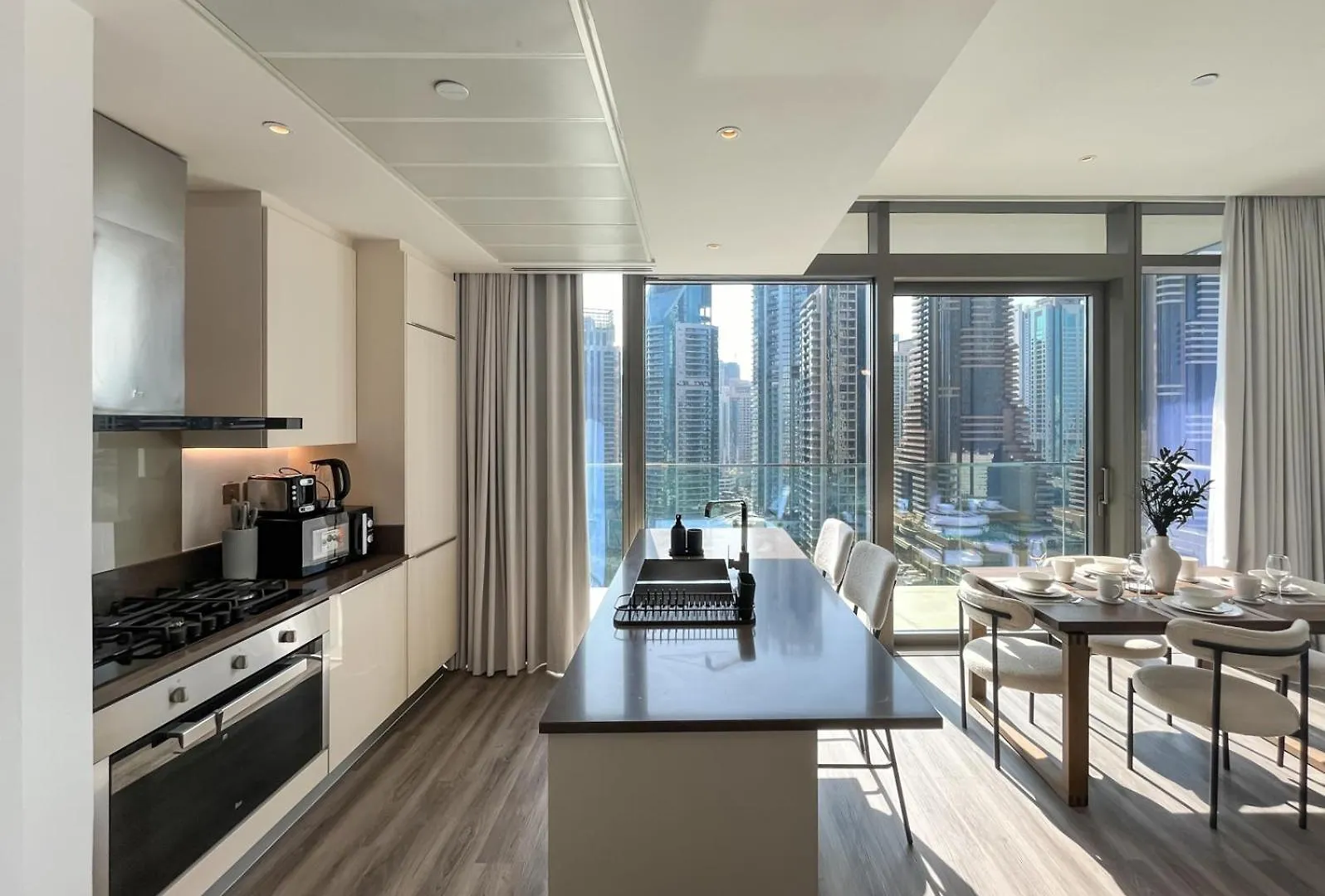 Livbnb - 2Br Apartment With Breathtaking Marina View Dubai United Arab Emirates