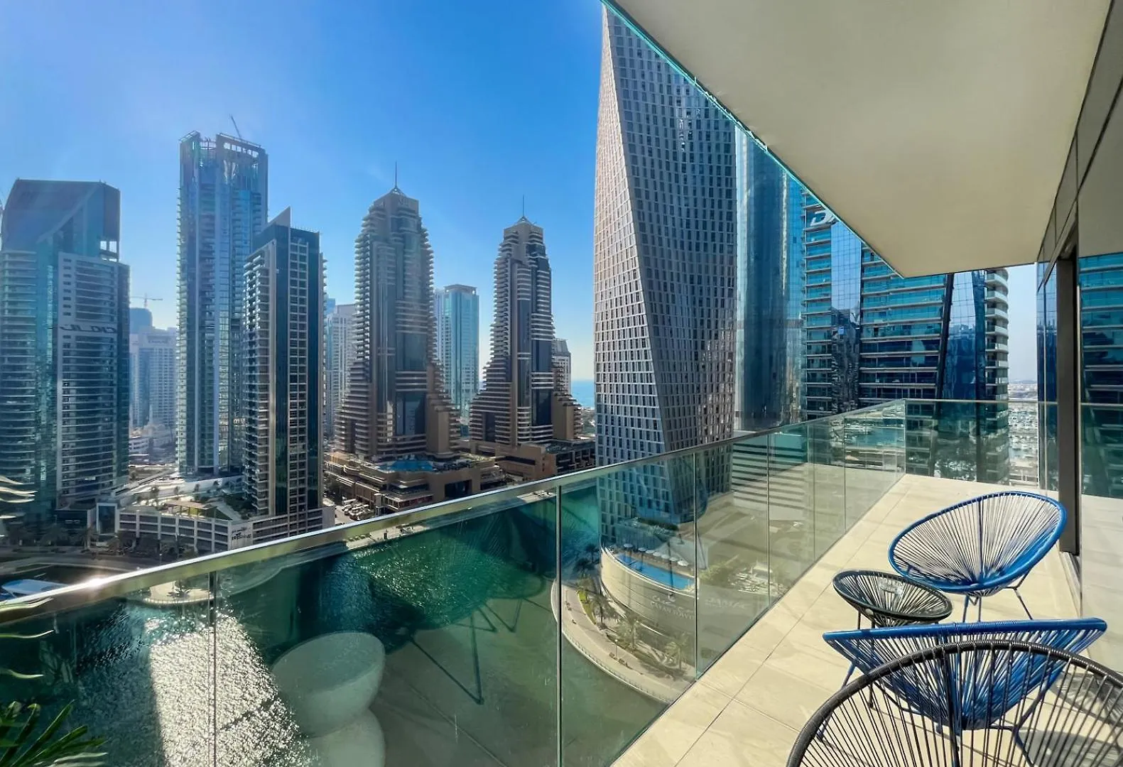 Livbnb - 2Br Apartment With Breathtaking Marina View دبي الإمارات العربية المتحدة