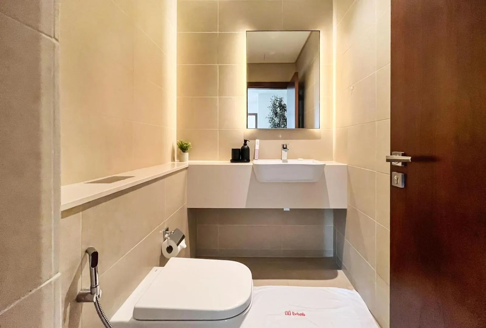 Livbnb - 2Br Apartment With Breathtaking Marina View دبي