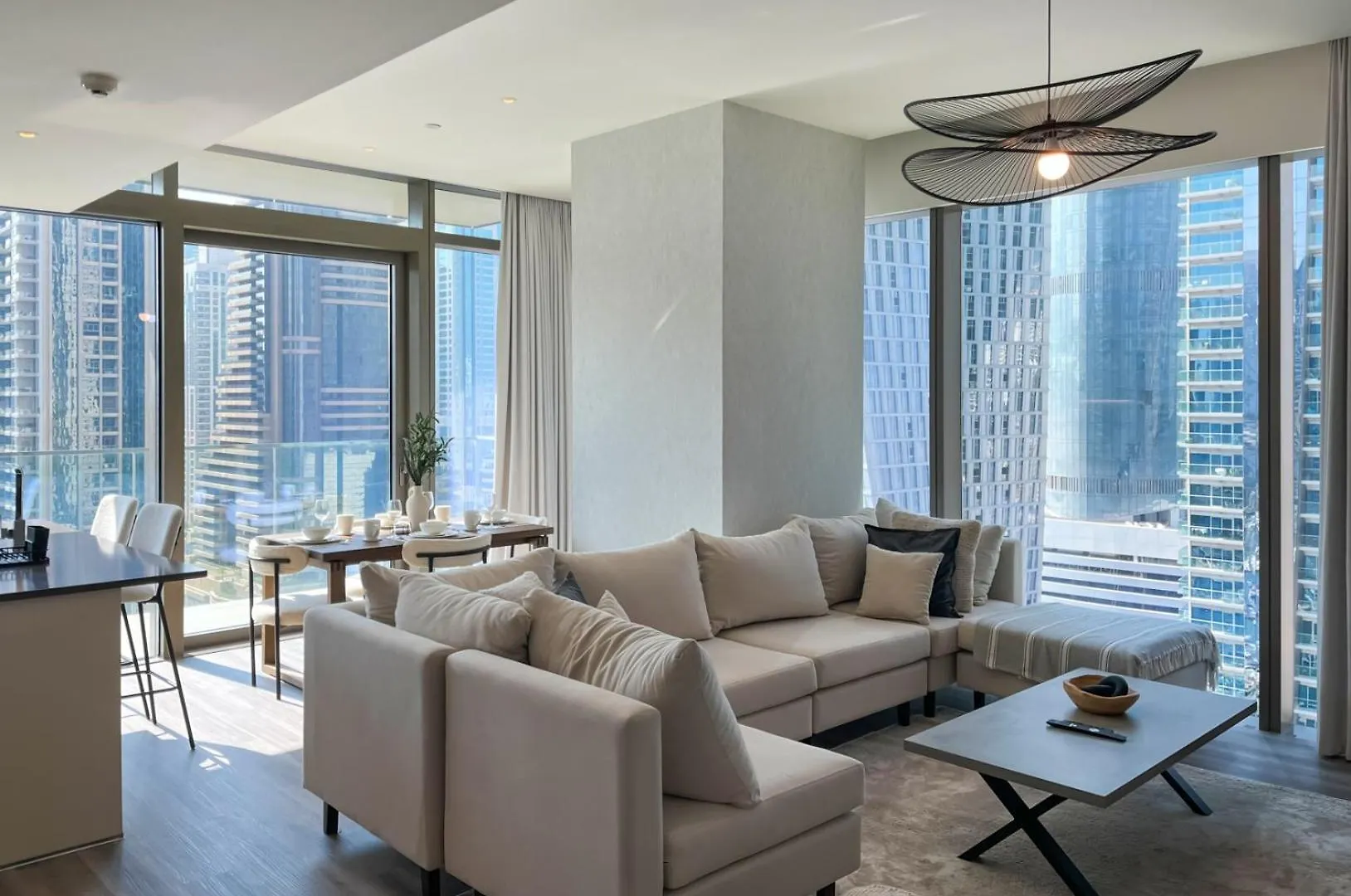 Livbnb - 2Br Apartment With Breathtaking Marina View دبي 0*,  الإمارات العربية المتحدة