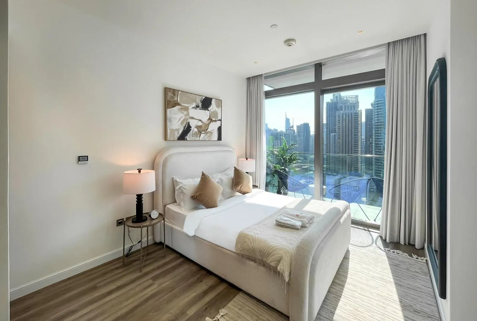 Livbnb - 2Br Apartment With Breathtaking Marina View دبي
